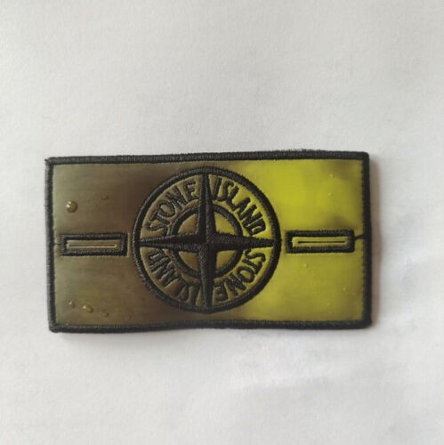 Stone Islands Reflective badge Colour change 15c when warm' Armlet badge Button* - Picture 17 of 21