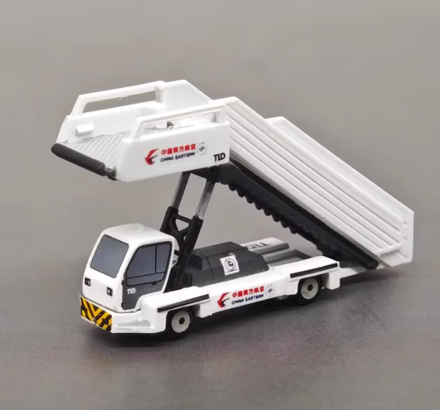 Camión escalera aeropuerto escala 1/400 hecho a mano impreso acabado modelado 3D coche - Imagen 20 de 26