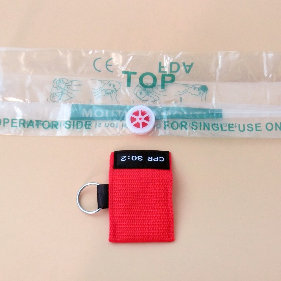 60PCS 8 COLORS CPR MASK ONE-WAY VALVE KEYCHAIN POUCH CPR 30:2 AED FIRST AID