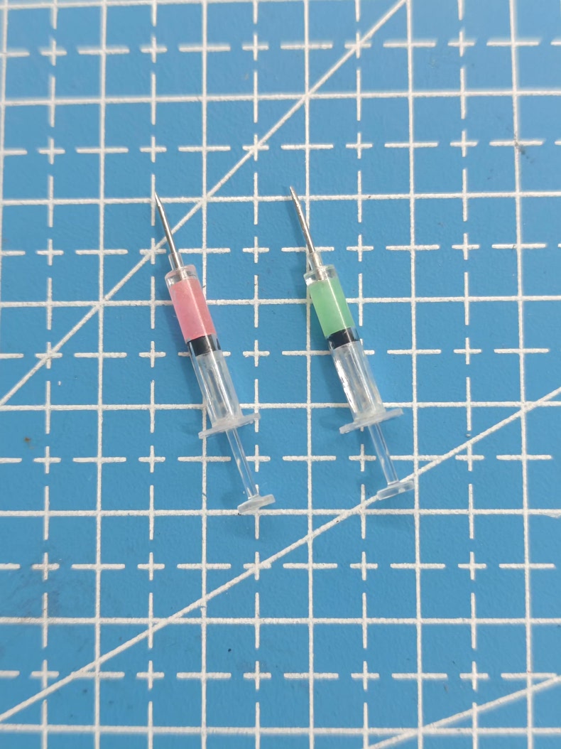 1/6 Soldier woman Injection Syringe Model for 12”action figure ph tbl