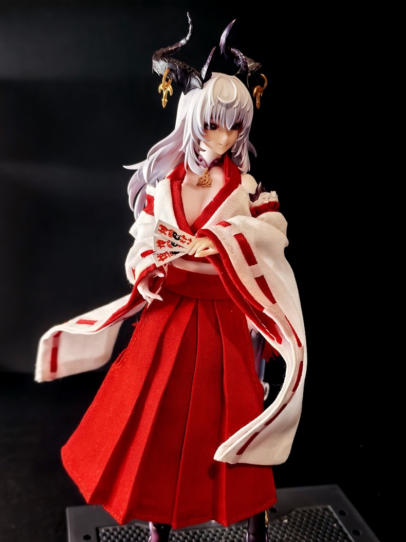 1/12 Custom Female Long Miko Outfit Dress for 6” Snail Shell Action Figure