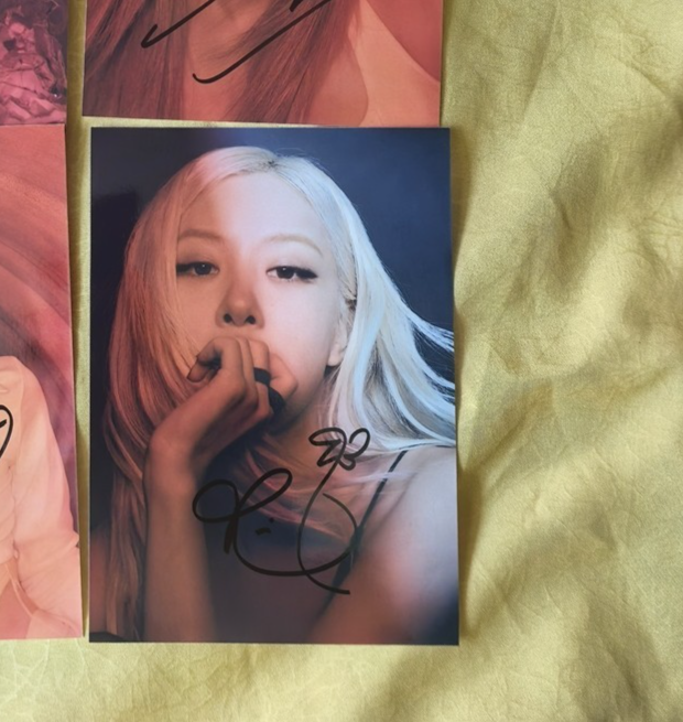 Blackpink Rose Jennie Jisoo Lisa Photo Autographed Picture Deadline 4*6inch prezzo ebay